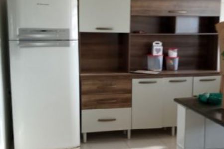 Casa à venda com 5 quartos, 250m² - Foto 1