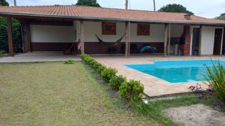 Fazenda à venda com 2 quartos, 150m² - Foto 1