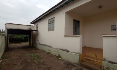 Casa à venda com 2 quartos, 150m² - Foto 1