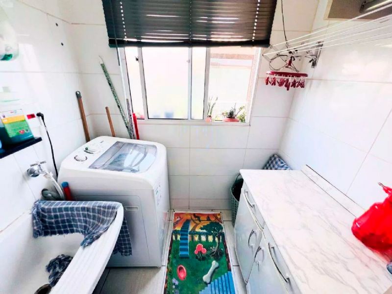 Apartamento à venda com 2 quartos, 60m² - Foto 5