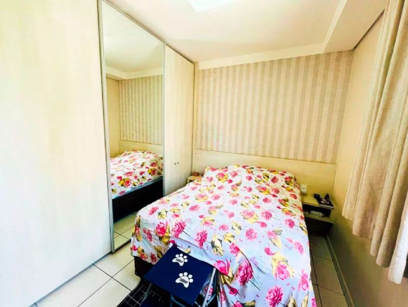 Apartamento à venda com 2 quartos, 60m² - Foto 3